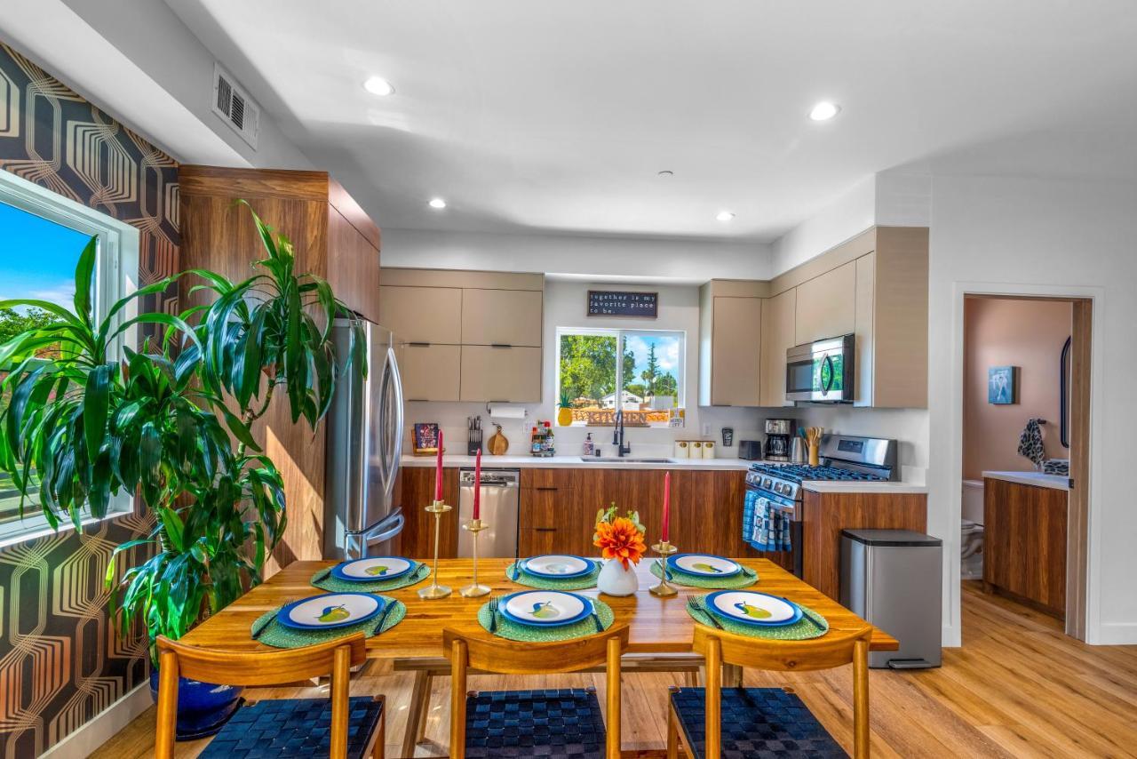 Stylish Sherman Oaks Townhouse 3Bed + 3.5Bath All Master Suites ロサンゼルス エクステリア 写真