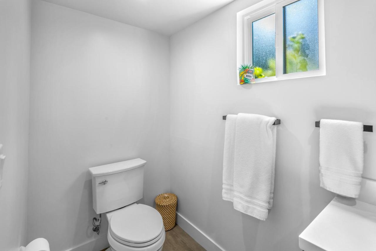 Stylish Sherman Oaks Townhouse 3Bed + 3.5Bath All Master Suites ロサンゼルス エクステリア 写真