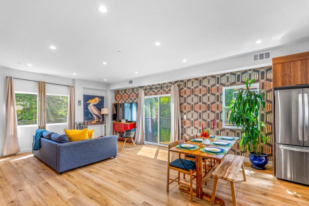 Stylish Sherman Oaks Townhouse 3Bed + 3.5Bath All Master Suites ロサンゼルス エクステリア 写真