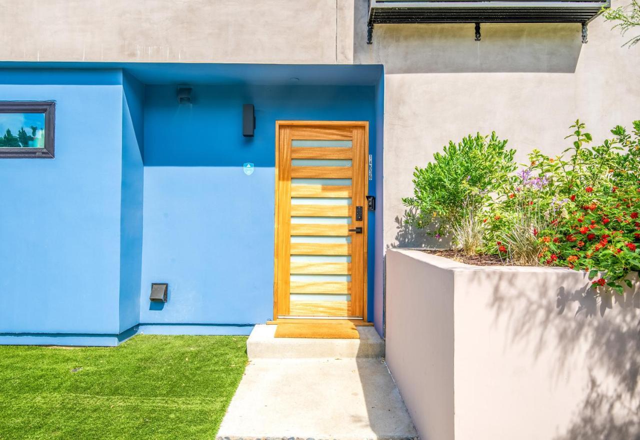 Stylish Sherman Oaks Townhouse 3Bed + 3.5Bath All Master Suites ロサンゼルス エクステリア 写真